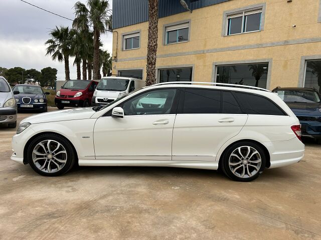 MERCEDES C220 CDI AVANTGARDE ESTATE SPANISH LHD IN SPAIN 231000 MILES 2010